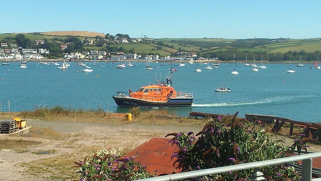 The Boat Yard Apartment Appledore Exterior photo